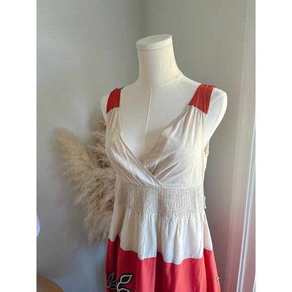 Anthropologie Lithe Embroidered Floral Dress Size 4 Red Retro 70s Pinup - Picture 2 of 10